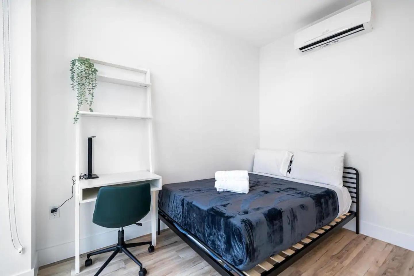 Pastel Aparthotel