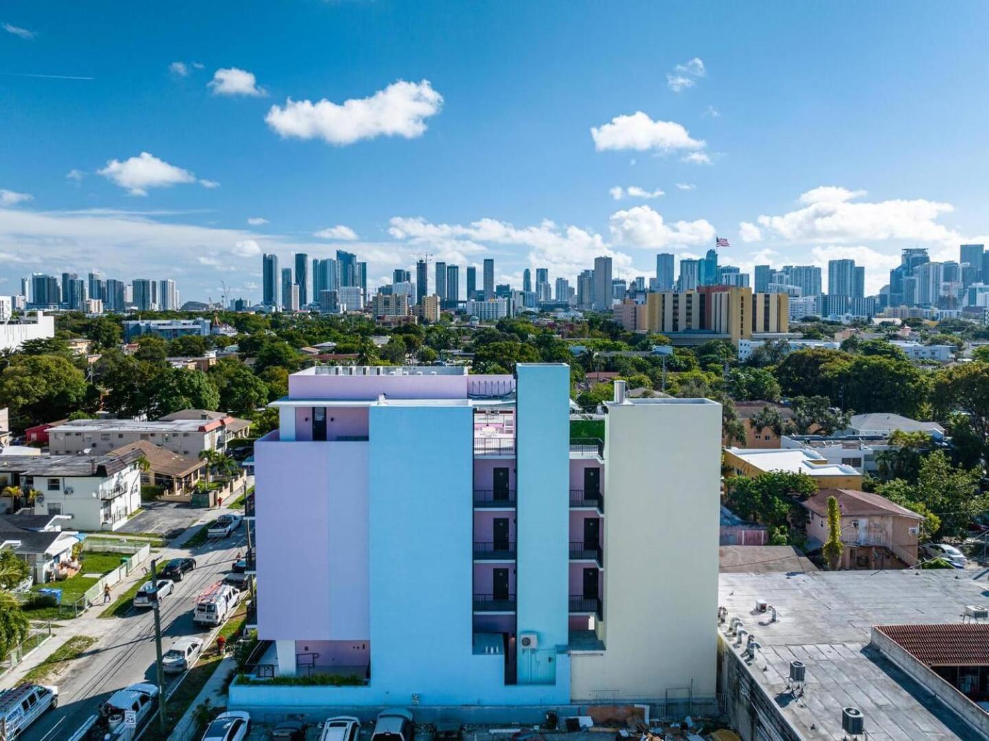 Pastel * Miami