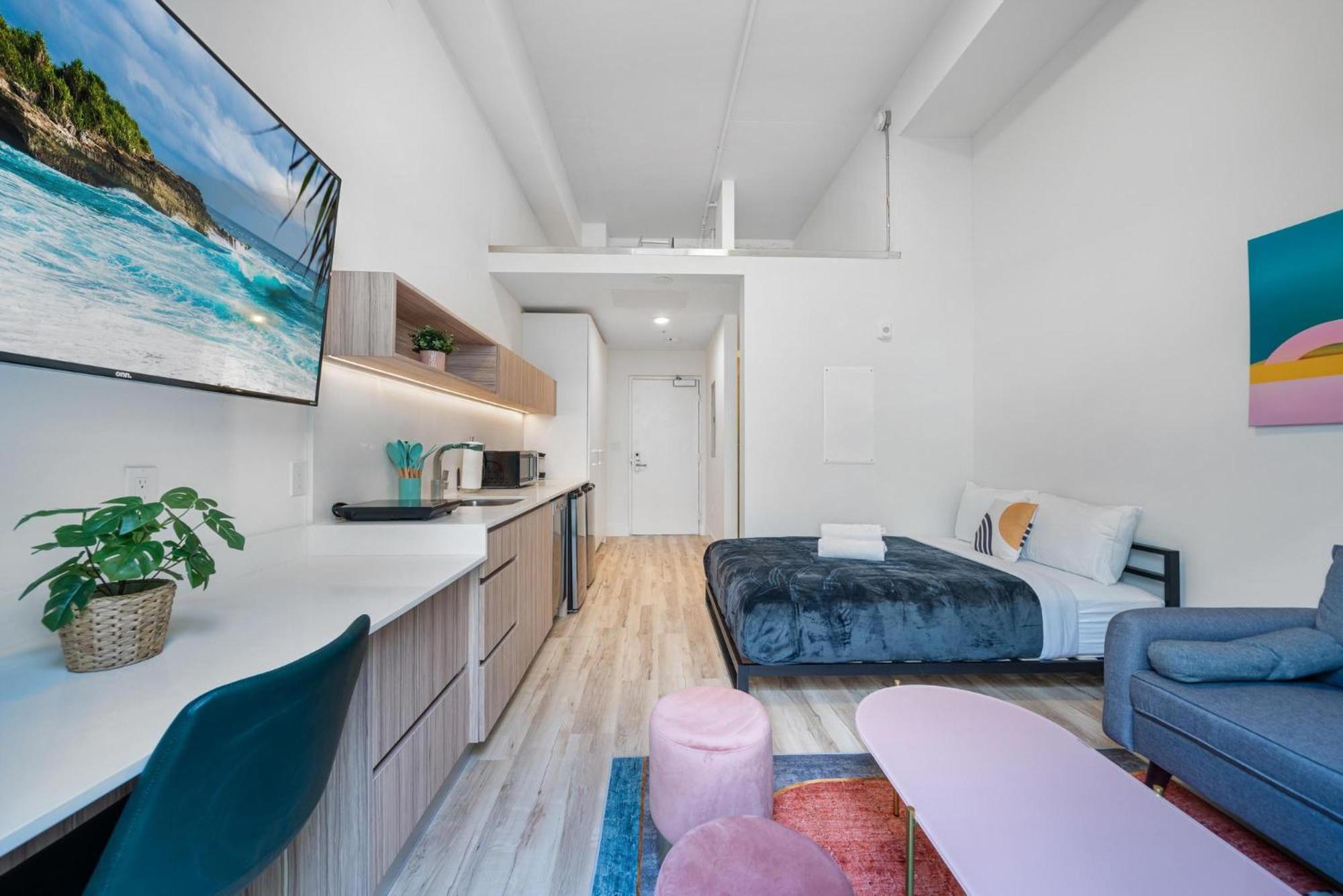 Pastel Aparthotel