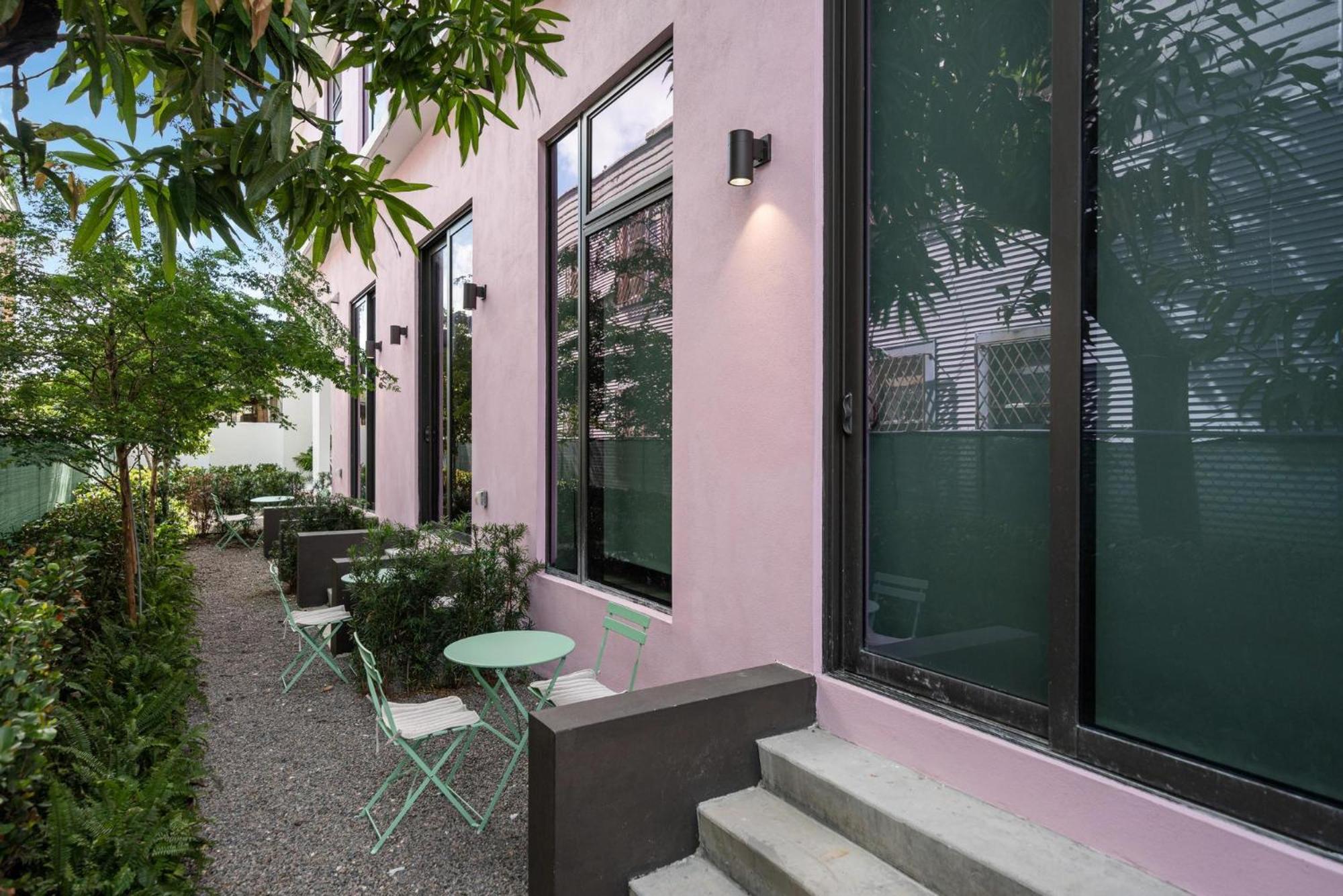 Aparthotel Pastel *